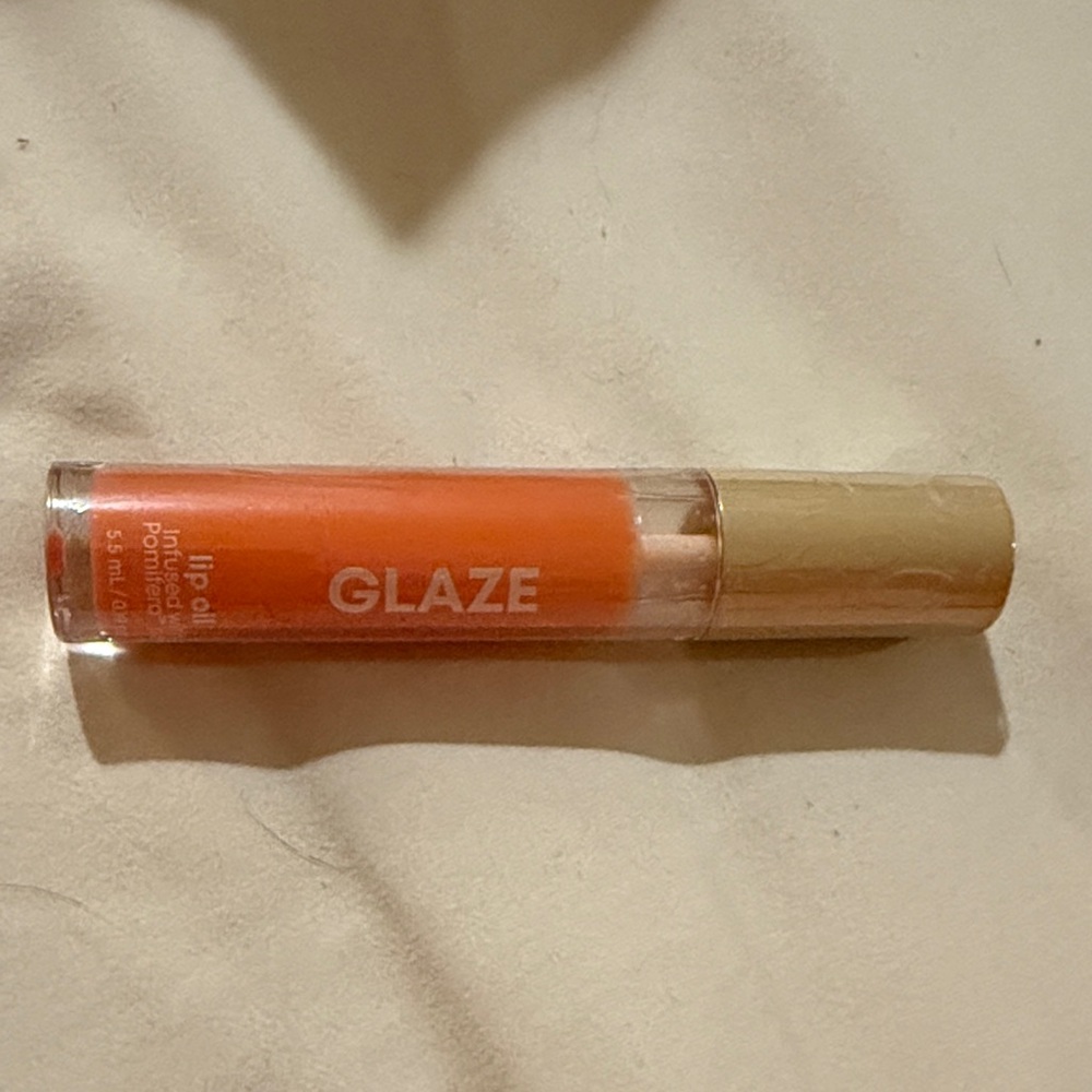 Pomifera GLAZE Lip Oil Gloss - peachy orange Hydrating Shine color is Babe